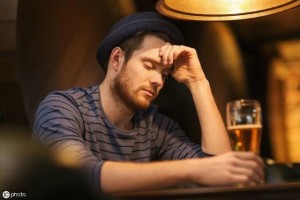 为什么说健身的人不能喝酒？健身老鸟一说，完全懂了