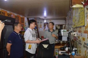 阳光问政后资阳市场监管局对问题外卖店出手