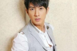 吴尊女儿两年开挂式长大明明父母都是文莱人她却撞脸混血女星
