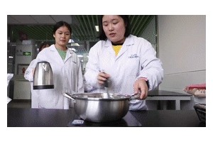 职研所丨零食试吃员最拉仇视的作业吃着零食就能把钱赚了