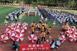 带娃累仍是上班累这还用问吗