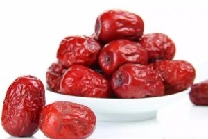 营养师提示贫血的人别吃红枣了这4种食物才是补铁行家