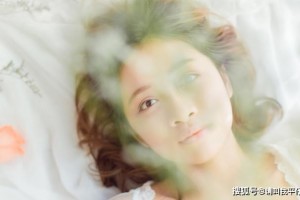 爱情的事应当全神贯注不然损人害己