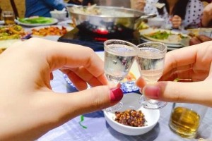 适量喝酒有利健康不行信任规划最大喝酒研讨喝酒时要这样做