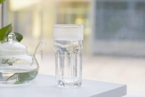 多喝水能瘦身吗正确的喝水办法让你一个月多瘦3斤
