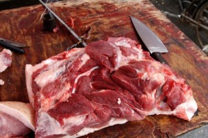 中老年人维护身体健康最应该回绝4种食物你都能做到吗