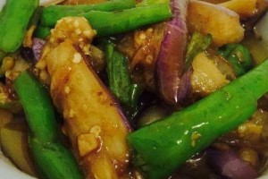女人摄生常吃四种食物排毒抗衰整理肠胃防备血管疾病