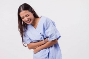 肚子胀气怎么办医师4招协助排出胀气第一种多数人在用