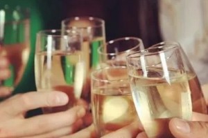 找准解酒商场的切断阳光优健小青星快速占领商场