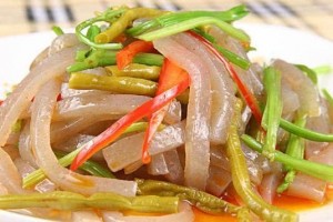 有糖尿病的人少吃主食又感觉没吃饱咋办餐桌上能够加点它