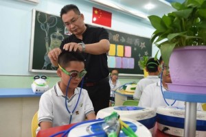 国标出台中小学生屈光不正筛查至少每学年一次