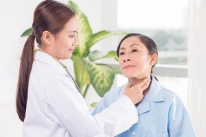 嘴巴总是发干留意若1周没缓解这6种状况需当心