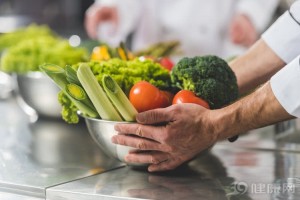 得了糖尿病就不能吃肉了吗吃肉太多你会受3个罪