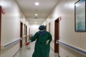 温医大附一院抗疫医线（129）丨逆光时间并肩同行