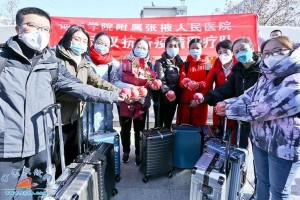 【张医夜读】方舱故事——这儿的一切都值得被铭记