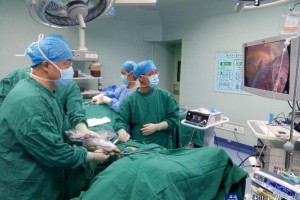 武汉阿姨来深过冬买口罩时跌伤入院排查新冠肺炎却发现肺癌